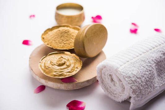 what does multani mitti do to skin ,